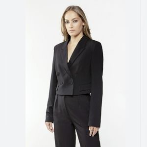 Black crop suit